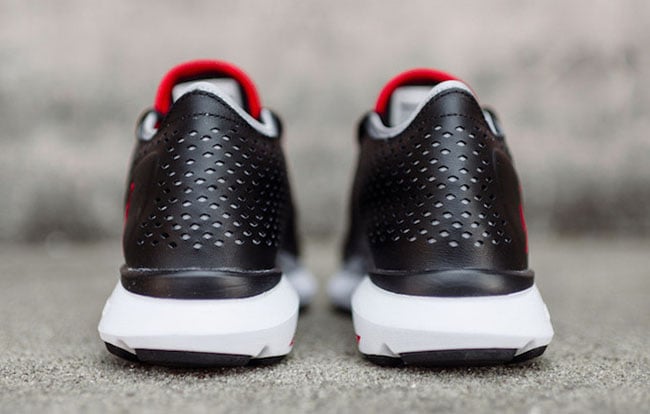 Jordan Flow Trainer Black Cement