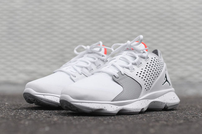 Jordan Flow White Infrared