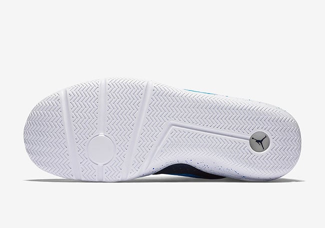 Jordan Reveal Photo Blue