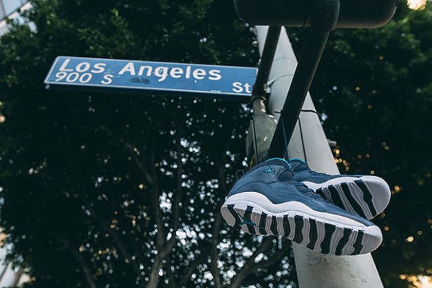 Grey And Gold Nike Sneakers Images Of White And Orange Jordan