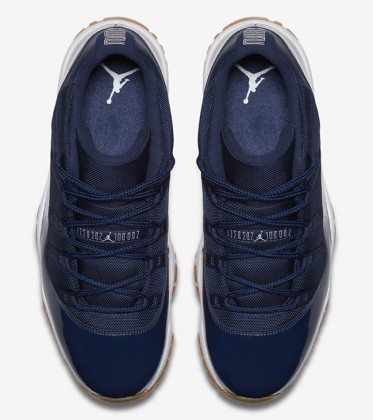 jordan 11 low navy gum