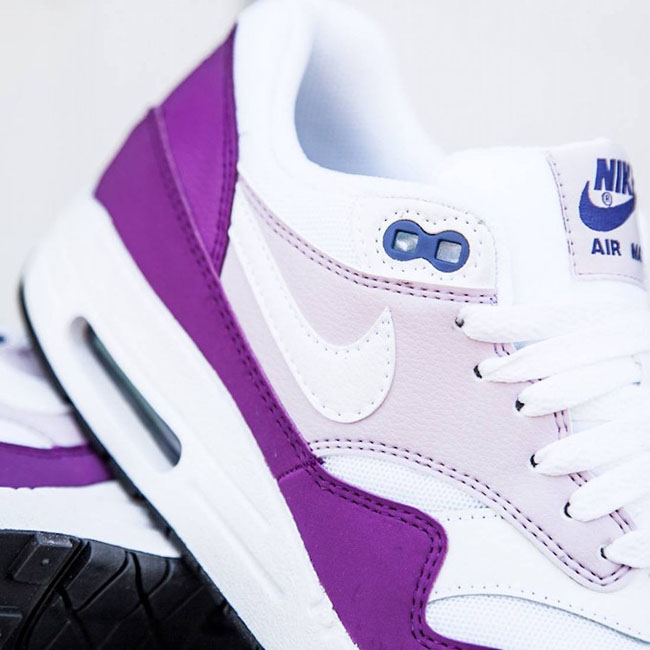 Nike Air Max 1 Essential Cosmic Purple