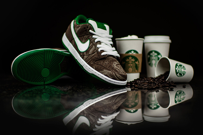 Nike SB Dunk Low Starbucks