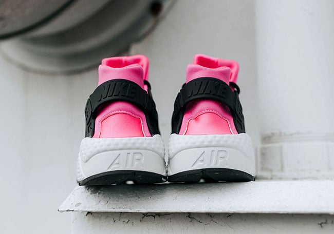 Nike WMNS Air Huarache Black Pink Blast