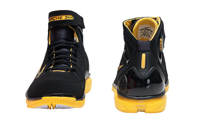 Varsity Maize Nike Huarache 2K4 Black