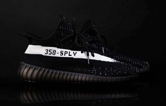 Closer Look at the adidas Yeezy 550 Boost ‘Black White’