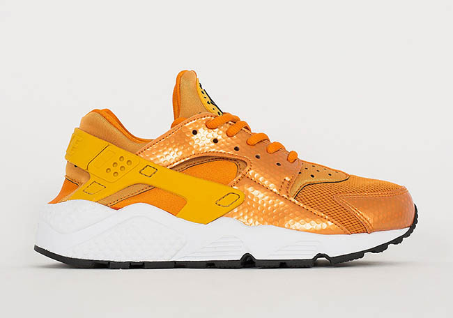 Nike Air Huarache Sunset Gold