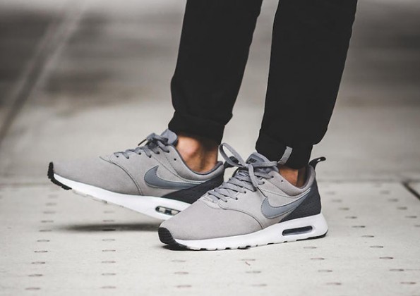 Nike Air Max Tavas Leather Cool Grey | SneakerFiles