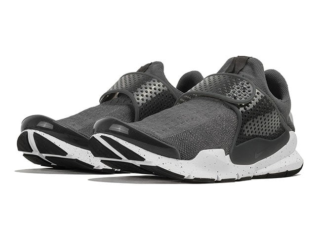 Nike Sock Dart ‘Dark Grey’