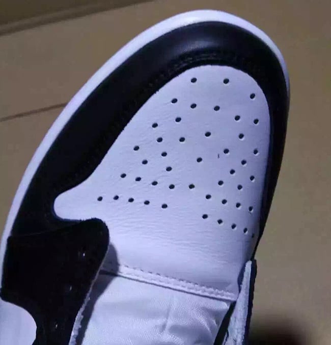 Air Jordan 1 High Black Toe 2016