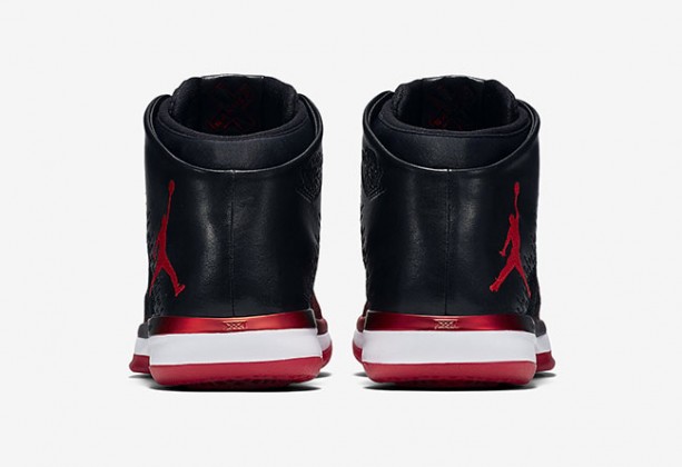 Nike Air Max Trail Wind 4 Nike Air Shox Turbo 13