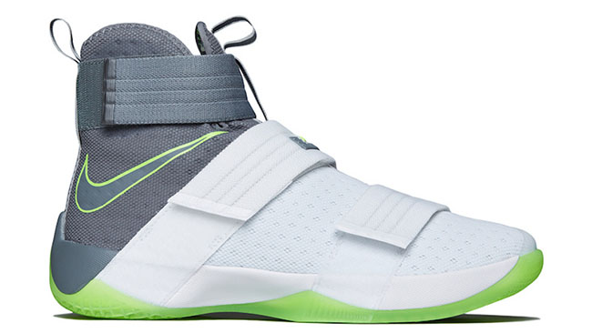 Dunkman Nike LeBron Soldier 10