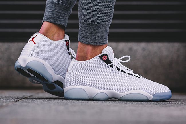 Jordan Horizon Low Pure Platinum 