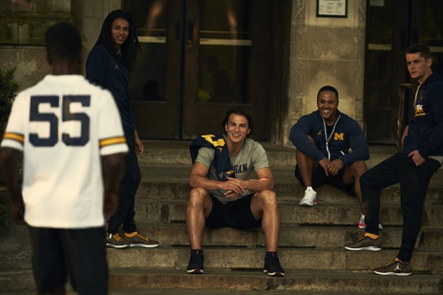 Air Max 97 Special Air Max 97 Nike Green And White Nike Dual Fusion Sneakers