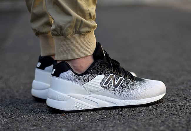 Closer Look at the New Balance 580 ‘Oreo’