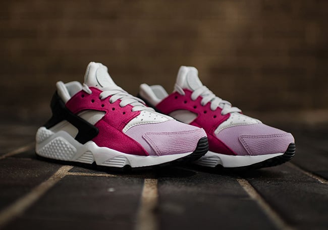 Nike Air Huarache ‘Plum Fog’