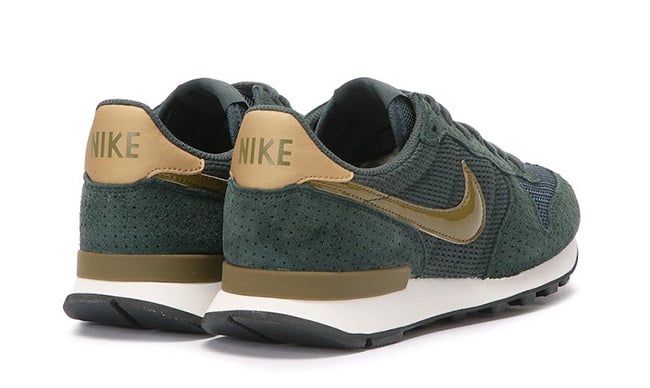 Nike Internationalist SE Seaweed