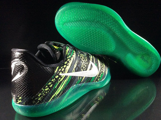 Nike Kobe 11 GS Green Snake