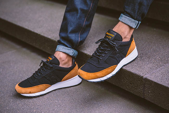 The Saucony Jazz 91 Released in Two New Colorways