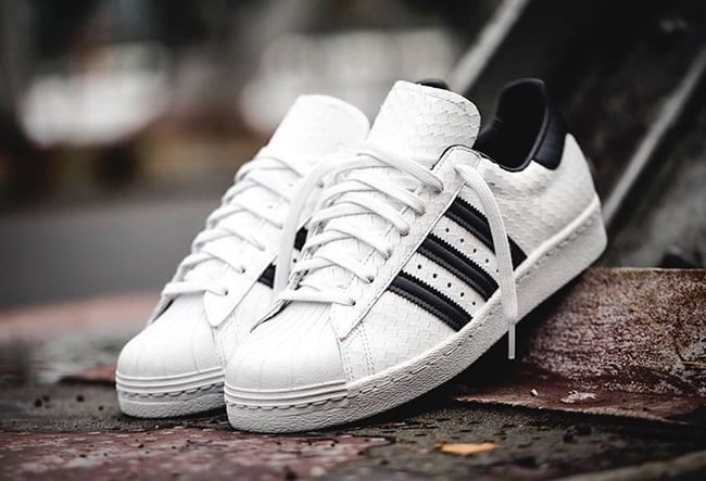 Cheap Adidas Superstar Boost (white / black) BB0188 43einhalb sneaker