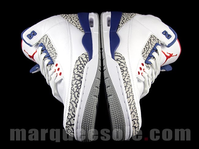 Air Jordan 3 OG True Blue Black Friday