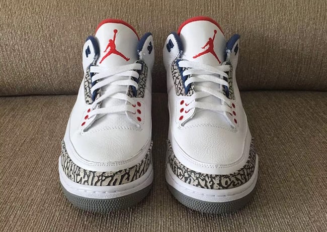 Air Jordan 3 OG True Blue Retro