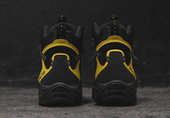 Nike ACG Air Zoom Tallac Lite OG Black Gold