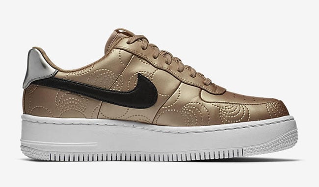 Nike WMNS Air Force 1 Upstep LOTC London