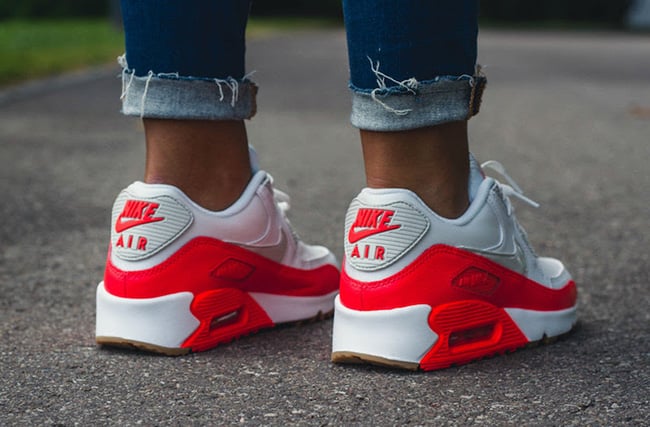 Nike WMNS Air Max 90 Bright Crimson