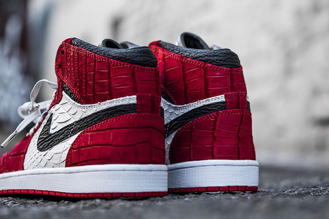 Air Jordan 1 Chicago Python Custom