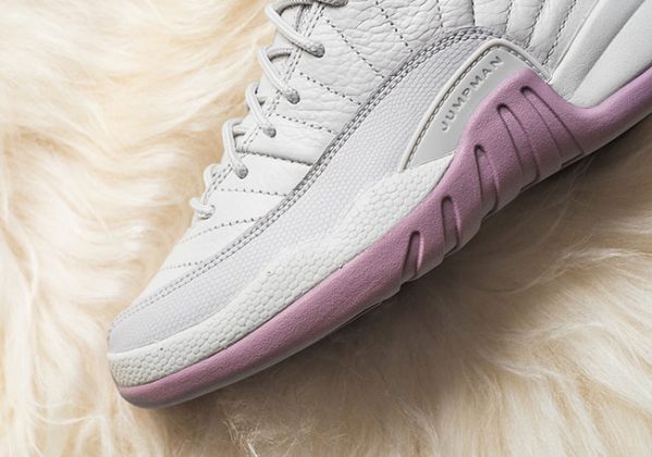 Kyrie All Star Shoes Size 7 Crazy Color Nike Air Force 1