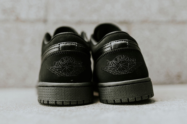 Blackout Air Jordan 1 Low