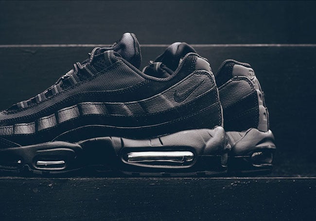 Nike Air Max 95 Triple Black Anthracite