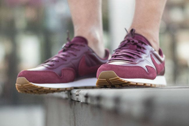 Nike Air Pegasus 83 Premium Night Maroon