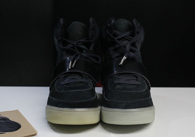 Nike Air Yeezy Black Glow Sample