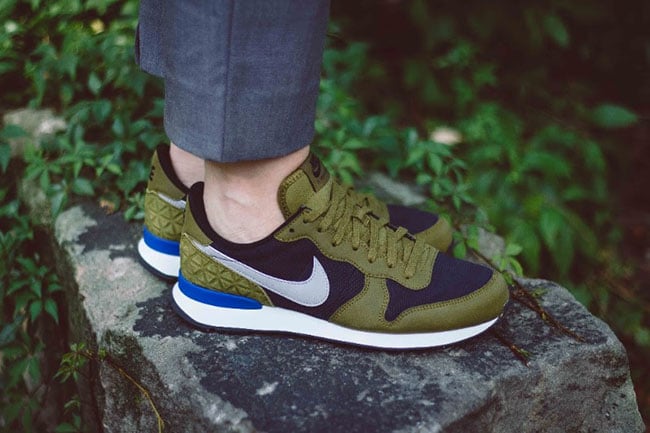 Nike WMNS Internationalist Premium ‘Olive Flak’