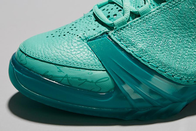 SoleFly x Air Jordan XX3 Marlins Release