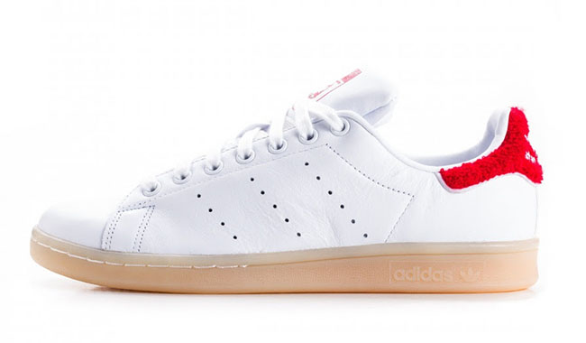 adidas Stan Smith Fuzzy Red Heel Tab