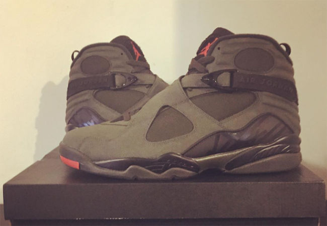 Air Jordan 8 Undefeated Sample