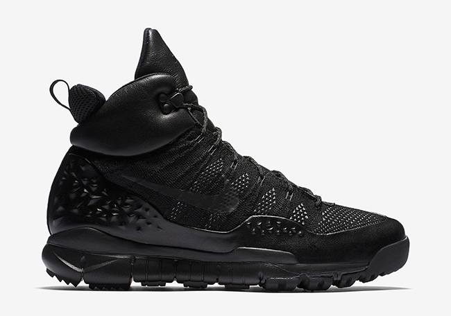 Nike Lupinek Flyknit Triple Black