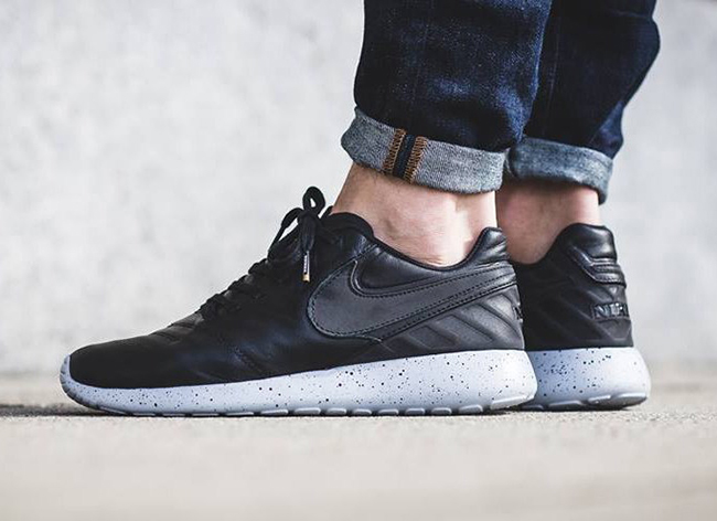 Nike Roshe Tiempo VI Black Leather