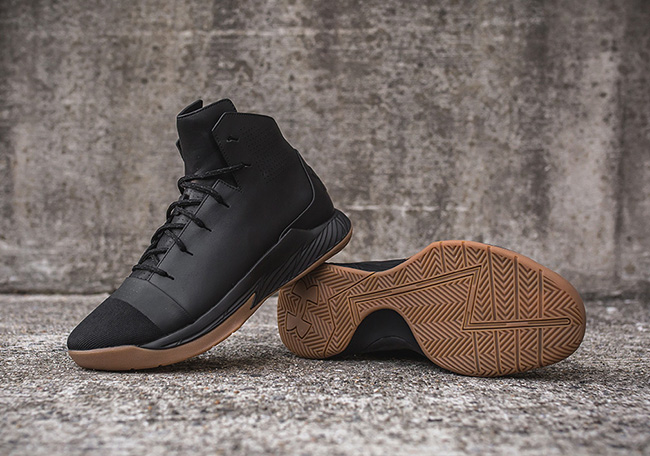 Under Armour Primo Black Gum