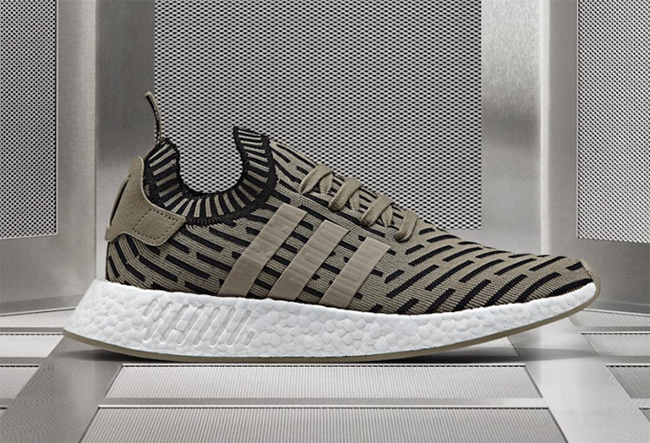 adidas NMD R2 Transform