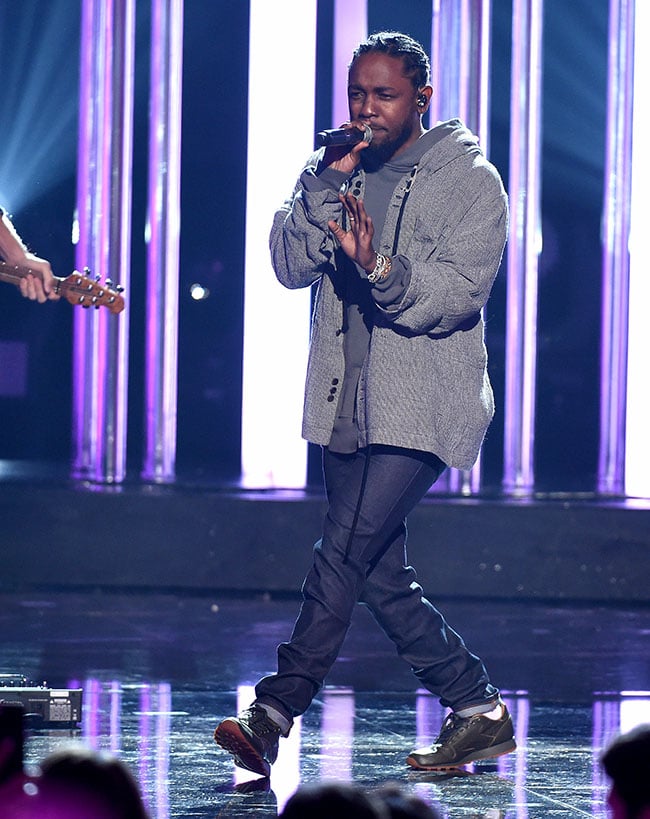 Kendrick Lamar AMA Awards Reebok Classic Leather Lux