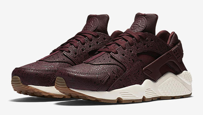 Nike Air Huarache Paisley Maroon