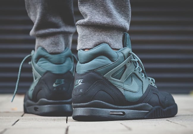 Nike Air Tech Challenge 2 SE Hasta