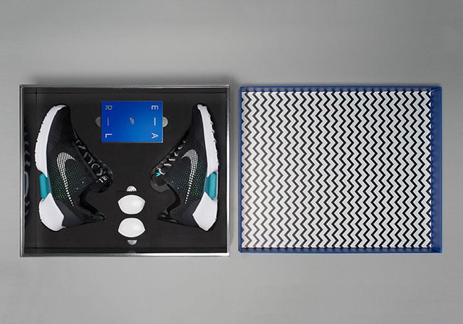 Nike HyperAdapt 1.0 Packaging