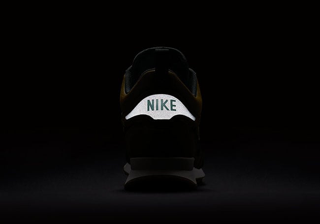 Nike Internationalist Mid Utility Olive Flak