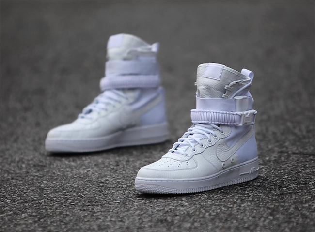 Nike SF-AF1 Triple White