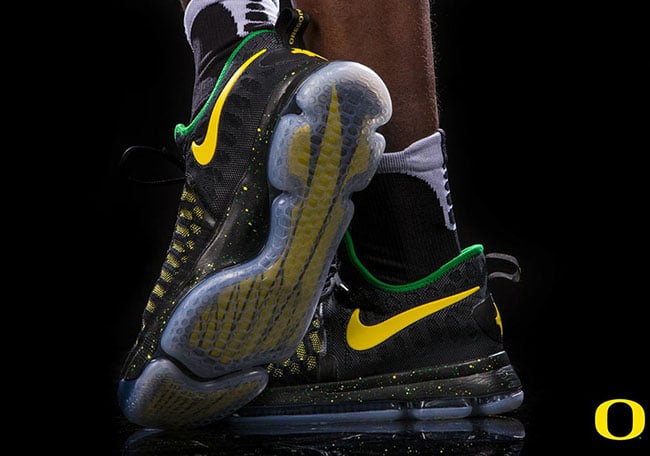 Oregon Ducks Nike KD 9 Veterans Day PE